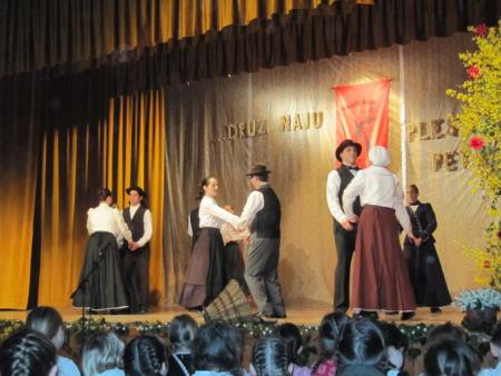 Prireditev Druži naju ples in petje posvečena dnevu žena 20